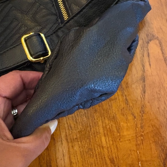 Tory Burch Marion Quilted Black Leather Tote with Gold Hardware - Picture 6 of 15